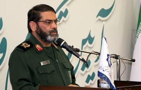 ما سربازان انقلاب برای ناموسمان جان می‌دهیم حتی اگر حجاب و پوشش کمی داشته باشد!