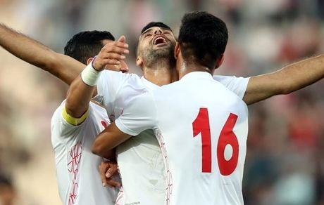 فیفا: پیروزی پرگل غول‌های آسیا