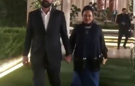 ورود با شکوه بهاره رهنما و حاجی به جشن تصویر + عکس