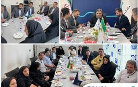 حضور سرپرست بیمه سینا در شعبه اصفهان