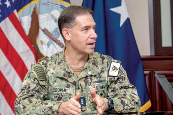 فرمانده سنتکام وارد رژیم صهیونی شد / جلسات ارتباطی به حمله احتمالی به ایران ندارد