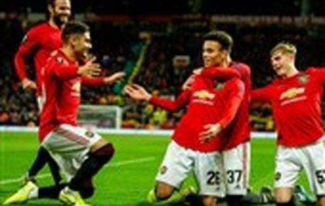 برتری قاطعانه منچستریونایتد در شب صعود رم و سرگروهی تیم محمدی 