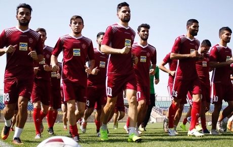 غیبت کالدرون، باقری در تمرین پرسپولیس