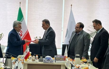 مجید ضیایی در راس شرکت توسعه معدنی و صنعتی صبانور