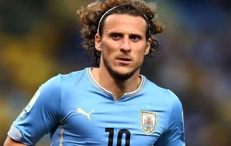 «دیگو فورلان» از دنیای فوتبال خداحافظی کرد