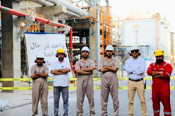 بخار فشار بالا وارد مجتمع پتروشیمی صدف خلیجفارس شد