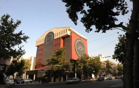 7 اقدام مهم و کلیدی بیمه البرز برای بیمه گذاران؛ ما در کنار شما هستیم