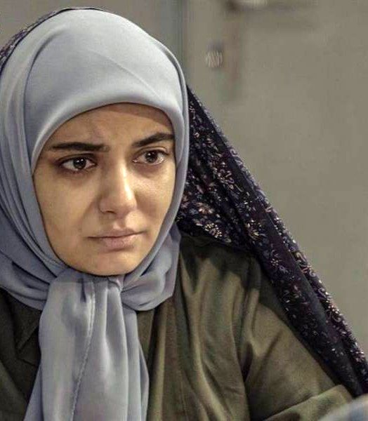 لیندا کیانی در ماجرای نیمروز