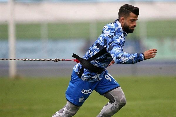 مهاجم آبی پوشان در لیست خروج استقلال