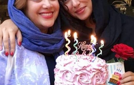 پریناز ایزدیار در جشن تولد بازیگر معروف + عکس