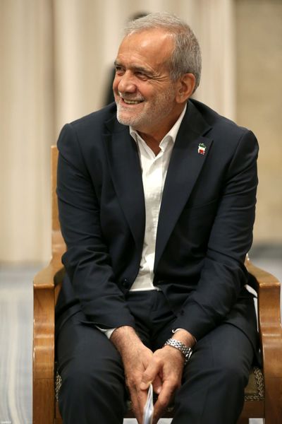 عکسی متفاوت از مسعود پزشکیان