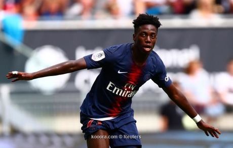 پسر رئیس جمهور لیبریا، فوروارد لیل شد+عکس