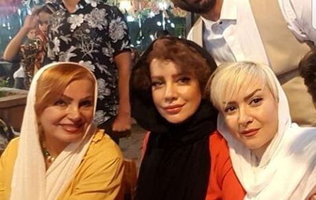 شراره رخام با دوستان دختر و پسرش در مهمانی + عکس