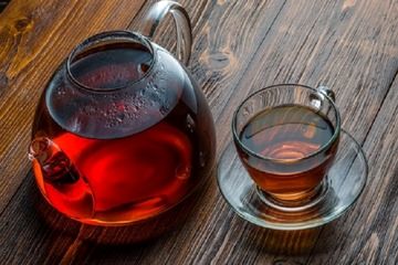 این ۵ اشتباه چای را به سم تبدیل می‌کند!