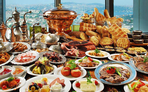 چگونه در رستورانها، سرویس بهتری بگیریم؟