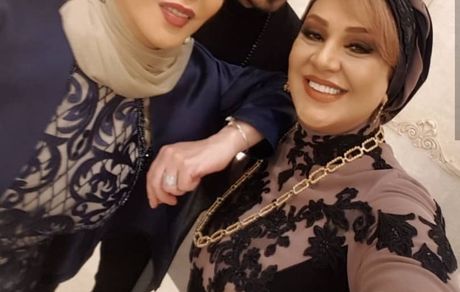 لباس نسرین مقانلو و افسانه بایگان در عروسی + عکس