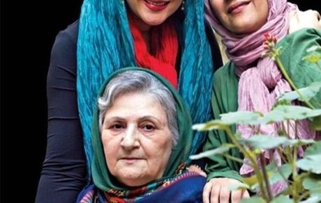 اسکندری ها و مادرشان + عکس