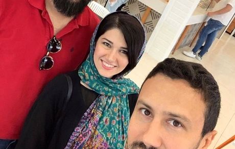 گردش آقای بازیگر به همراه خواهر و شوهر خواهرش + عکس