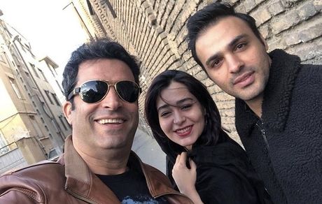 بازیگران دلدادگان در کنار کارگردانشون + عکس