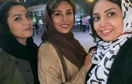 گشت و گذار شبانه خانم بازیگر در باملند + عکس