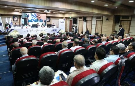 مجمع عمومی عادی سالانه شرکت نفت ایرانول برگزار شد