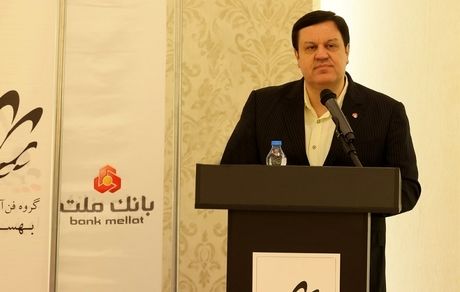 محصولات جدید بانک ملت بر پایه فناوری های نوین و متکی بر دانش نخبگان کشور است