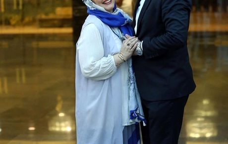 و دوباره بهاره جون دست در دست حاجی اش + عکس