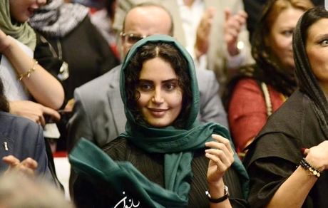 35 سالگی الناز شاکردوست در میان هوادارن + عکس