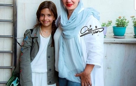 همسر و دختر مجری کودک شو + عکس