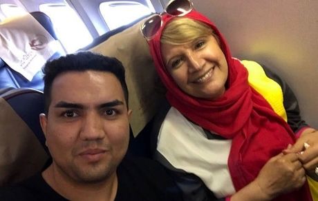 اتفاقی عجیب در هواپیما برای خانم بازیگر + عکی