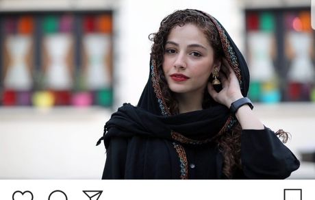 پشت قوزک پای خانم بازیگر + عکس