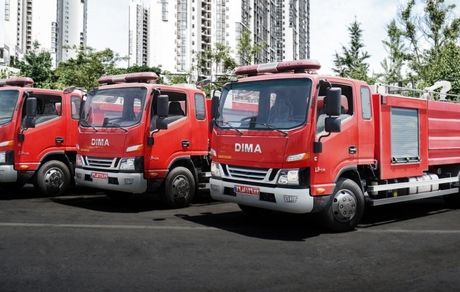 تحویل 6 دستگاه کامیون آتش نشانی به واحدها و مجتمع های ایمیدرو