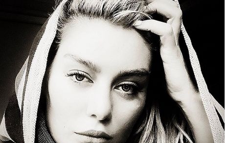 سکوت معنادار سحر قریشی + عکس