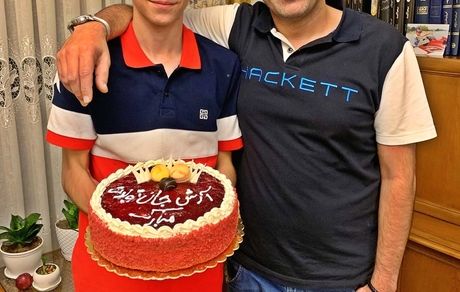 حمید گودرزی در تولد برادر کوچکترش + عکس