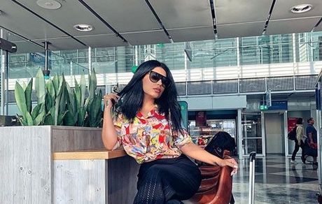 تفریح آریانا خانم در اروپا + عکس