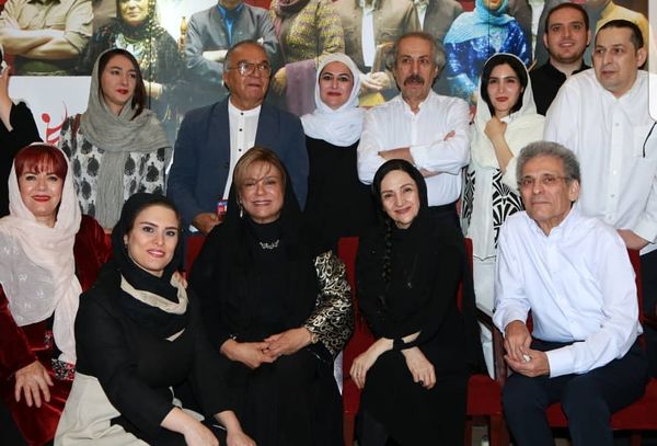 عکس دسته جمعی بازیگران 