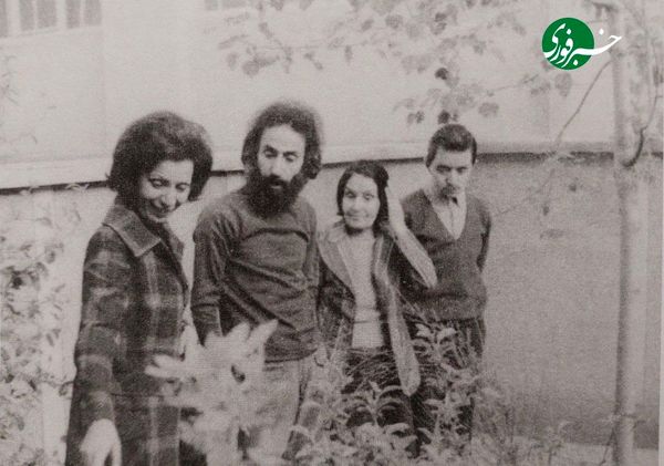 تصویری دیده نشده از سهراب سپهری در کنار خانواده اش