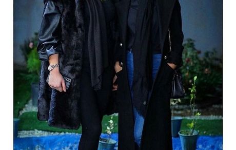 استایل لاکچری الهه حصاری و دوستش در باغ + عکس